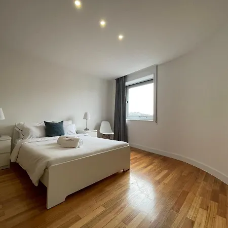 Center • Collection By Perpetual Relax Apartament Braga