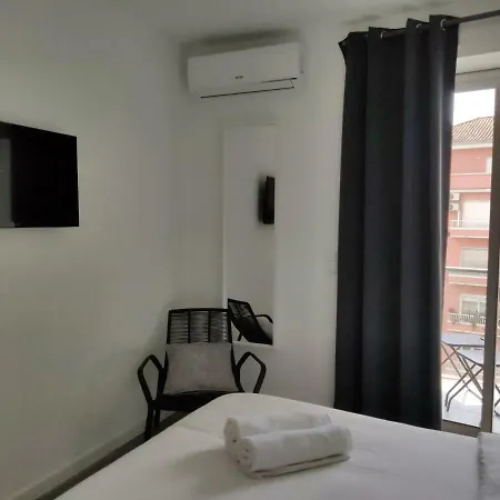 Center • Collection By Perpetual Relax *