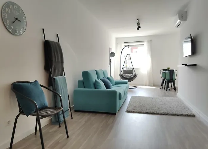 Center • Collection By Perpetual Relax